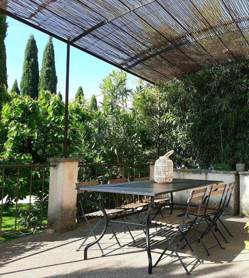 La Villa L Orangerie Vallabregues Exterior photo